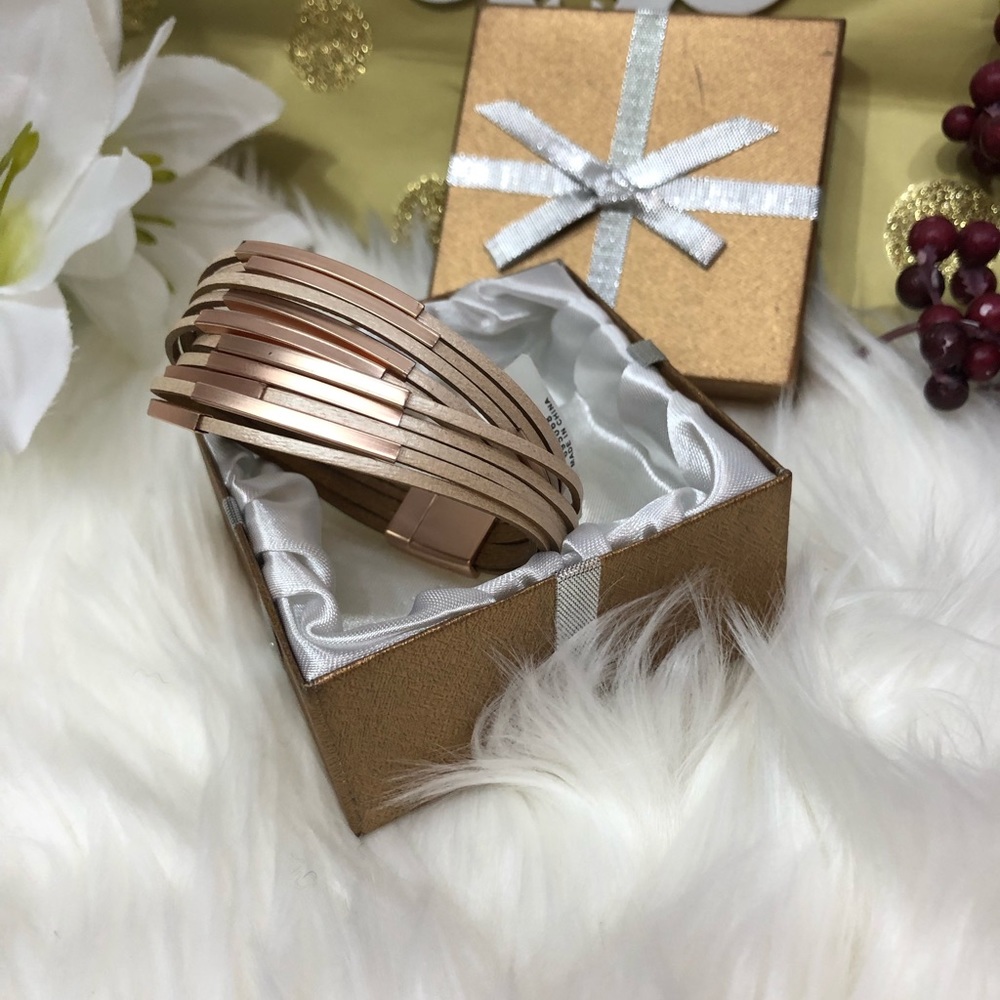 🆕🎁FRANCESCA’S Leather copper/taupe bar bracelet - Picture 5 of 8